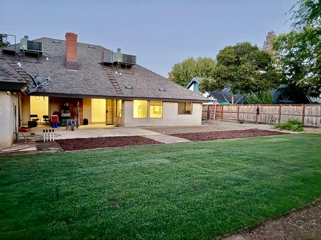 8357 N 1St St, Fresno, CA 93720