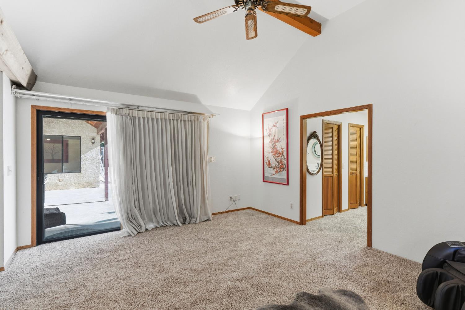 8357 N 1St St, Fresno, CA 93720
