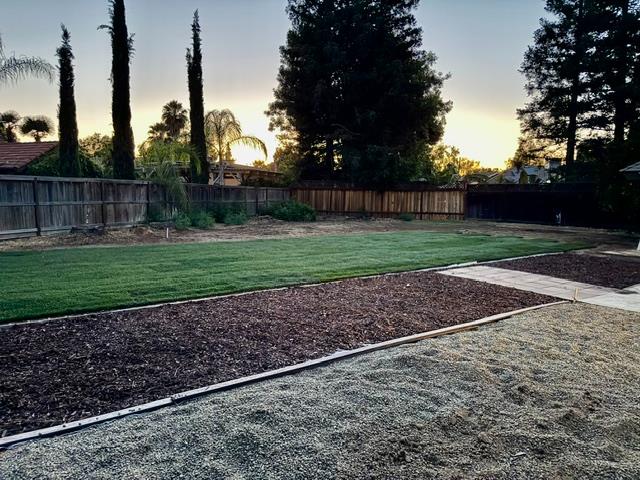 8357 N 1St St, Fresno, CA 93720