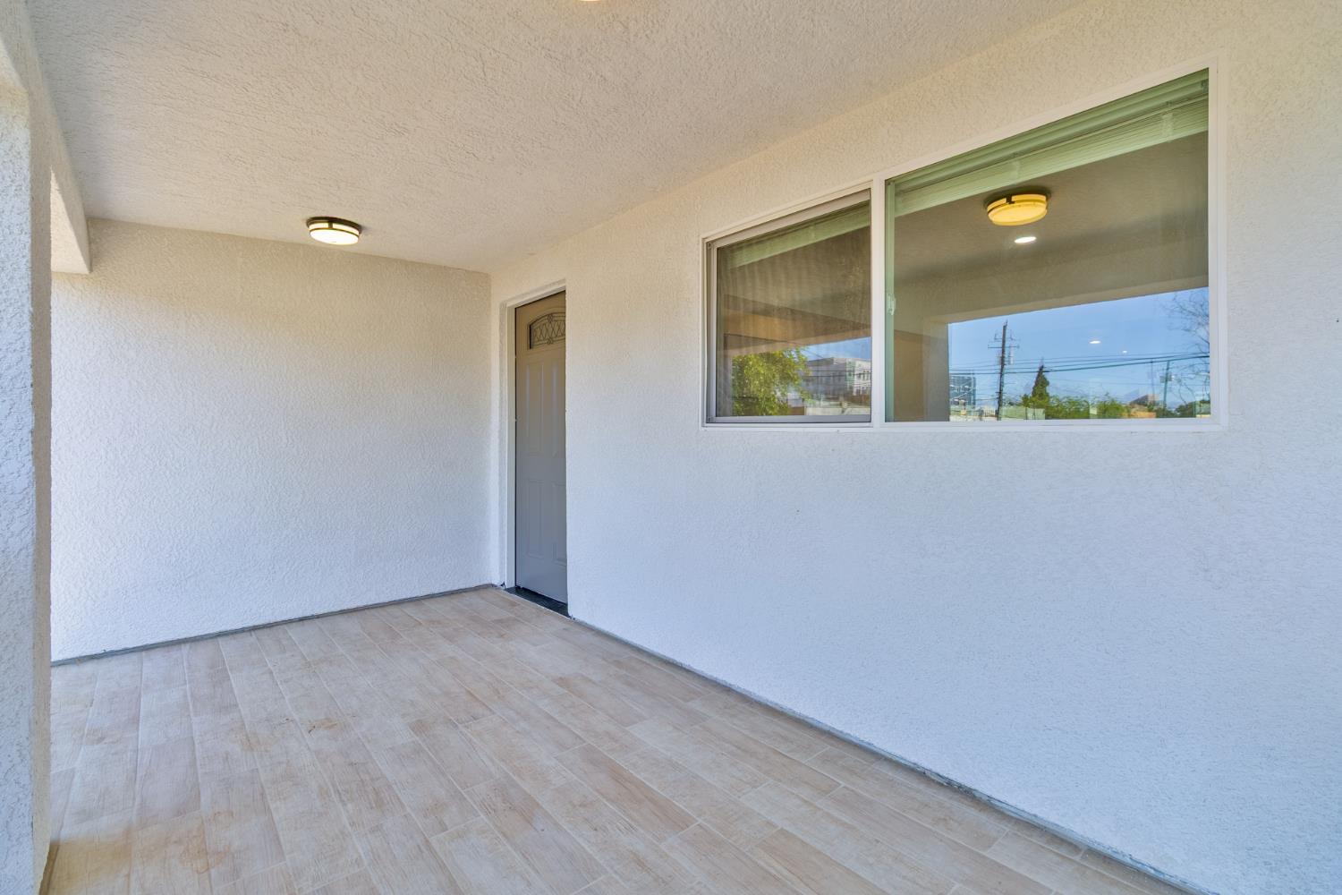 2531 E Mckenzie Ave, Fresno, CA 93701