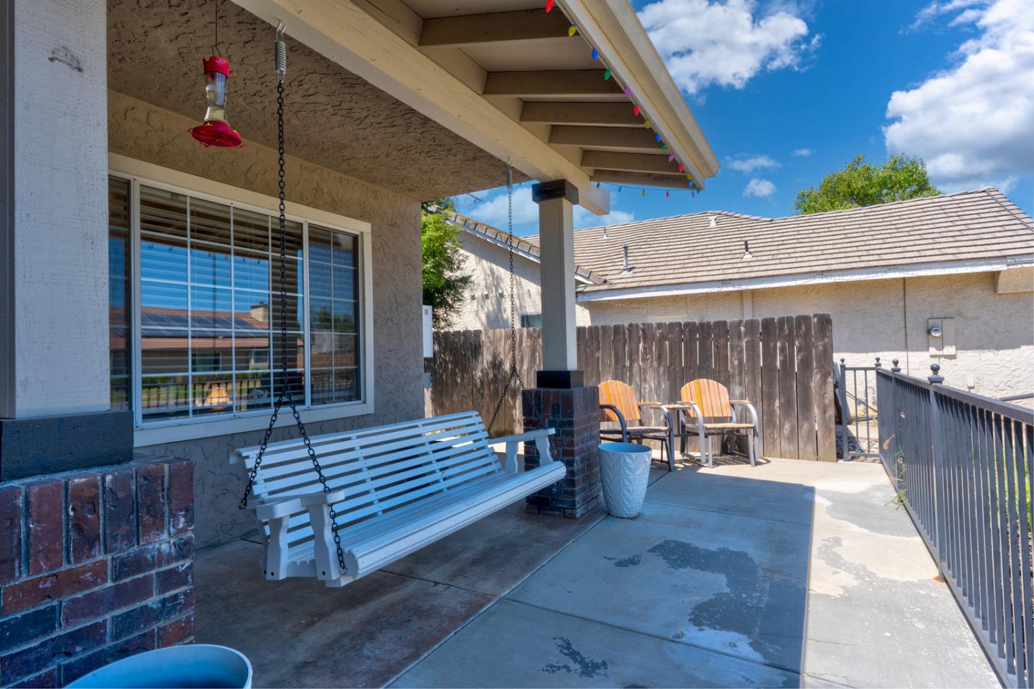 2512 Keats Ave, Clovis, CA 93611