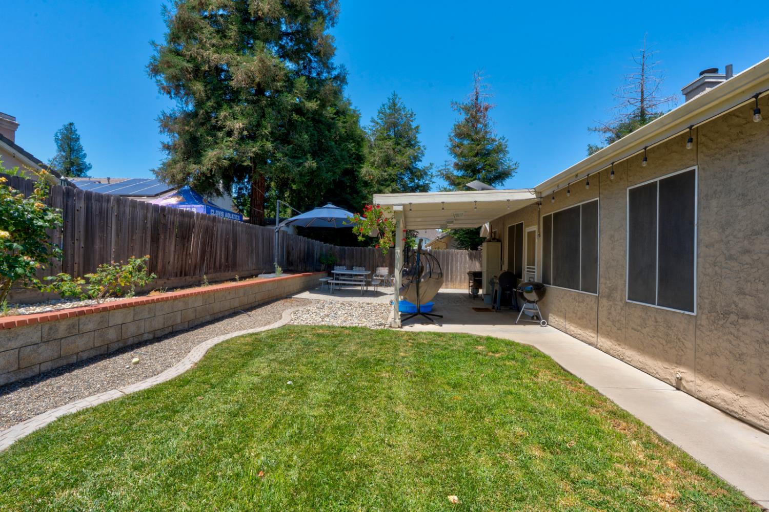 2512 Keats Ave, Clovis, CA 93611