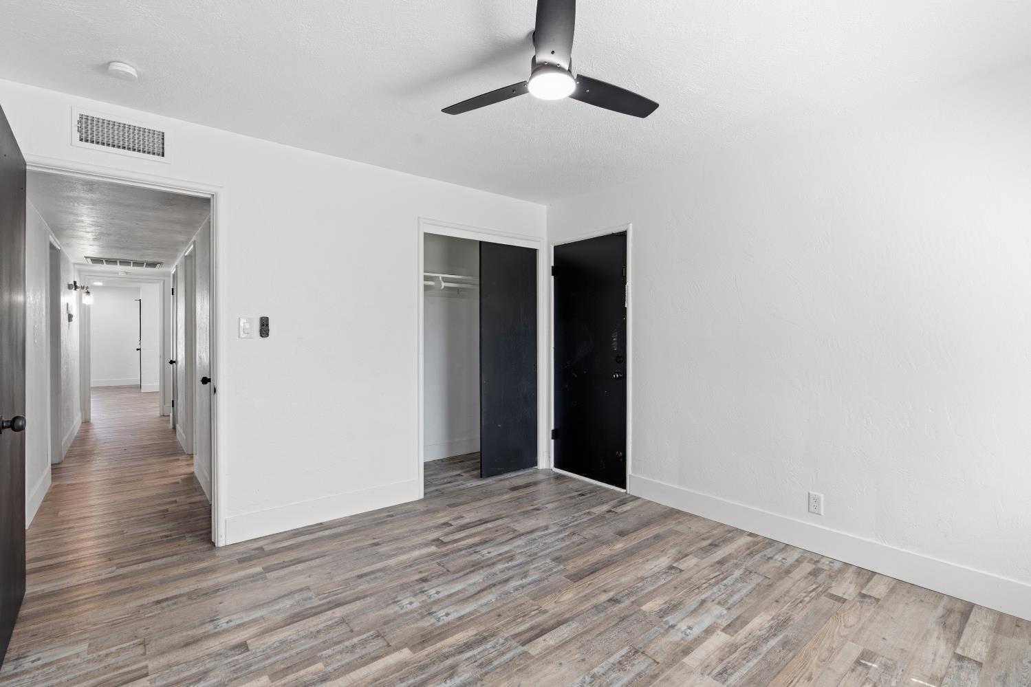 3413 N Millbrook Ave, Fresno, CA 93726