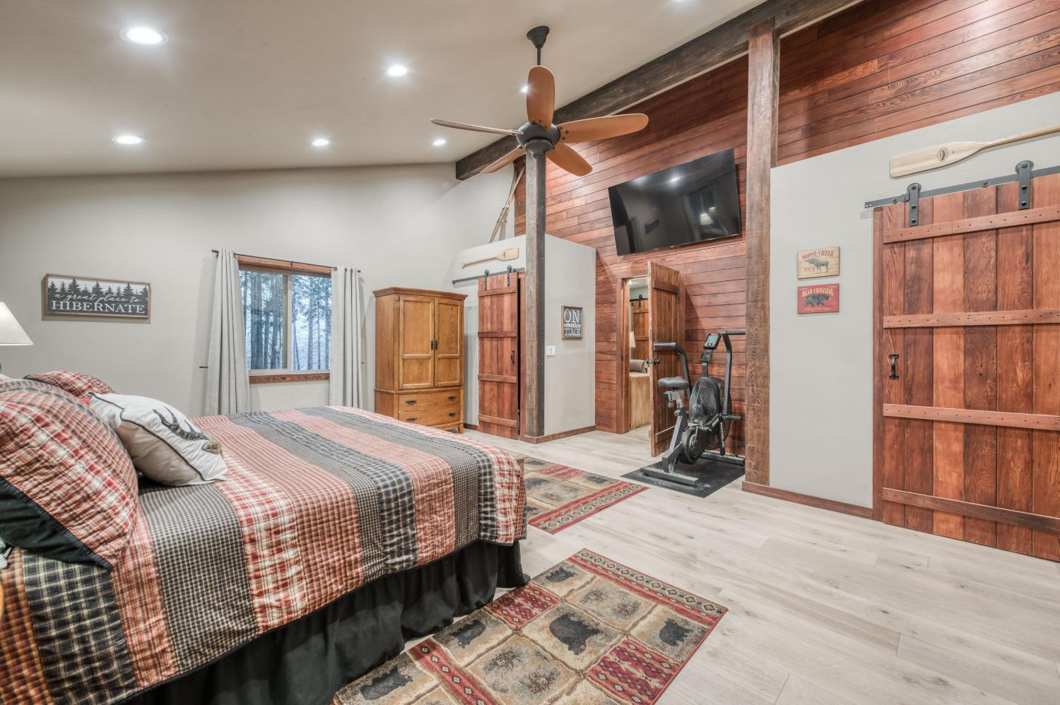39873 Little Shuteye Ln, Shaver Lake, CA 93664