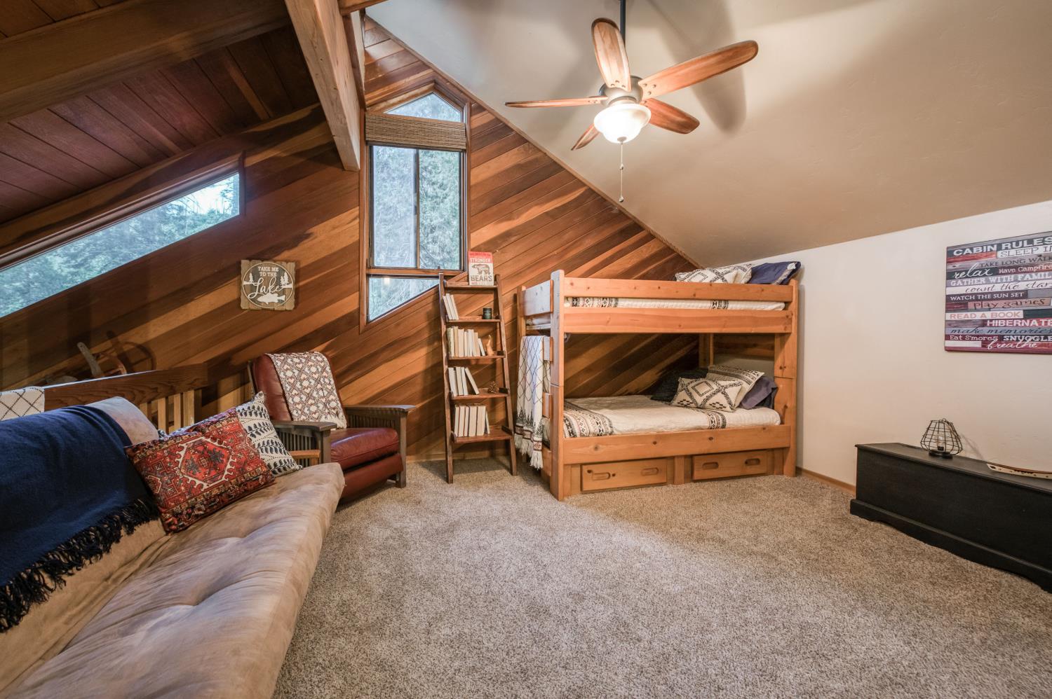 39873 Little Shuteye Ln, Shaver Lake, CA 93664