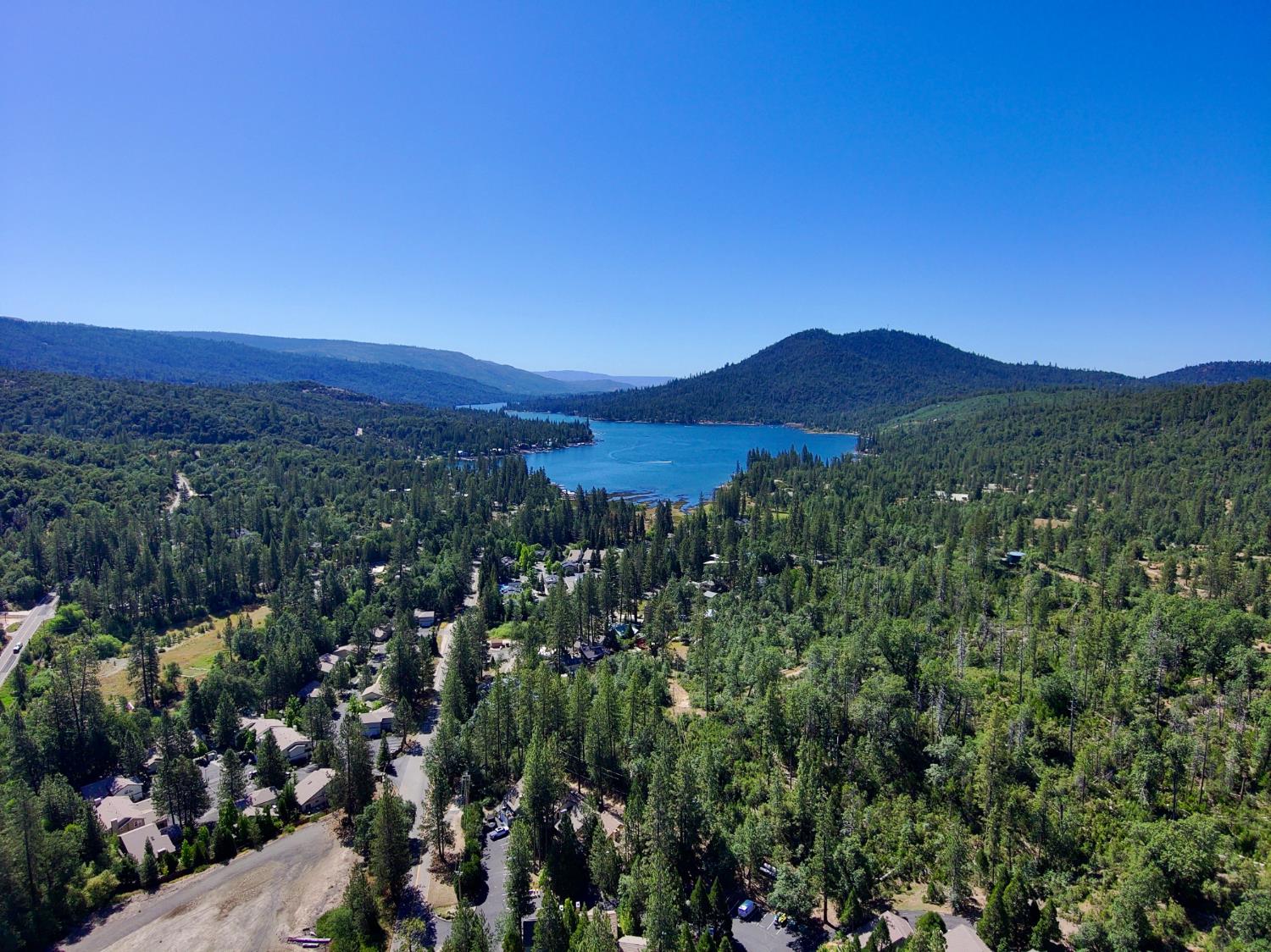 40596 Road 222, Bass Lake, CA 93604