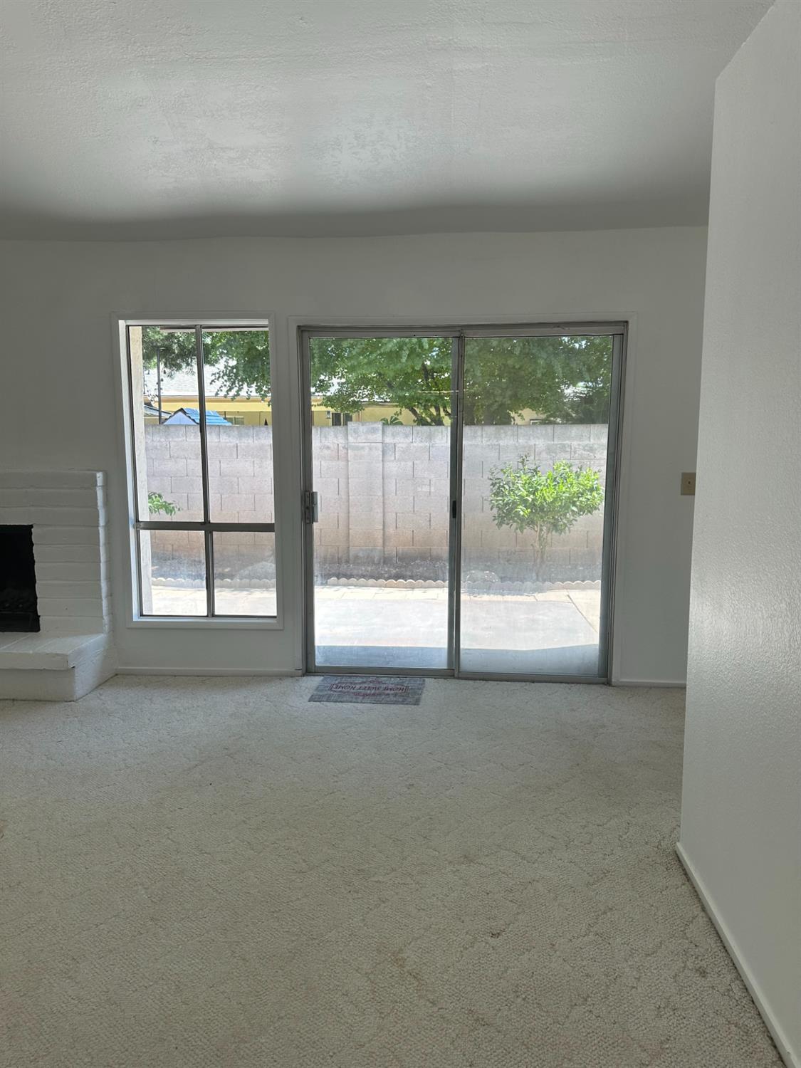317 W Sierra Ave #117, Fresno, CA 93704