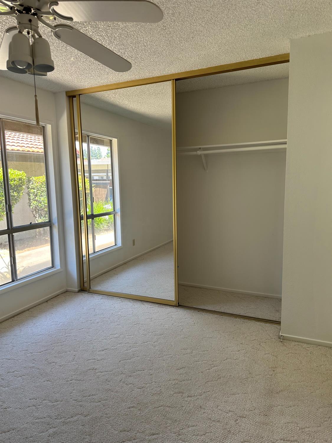 317 W Sierra Ave #117, Fresno, CA 93704