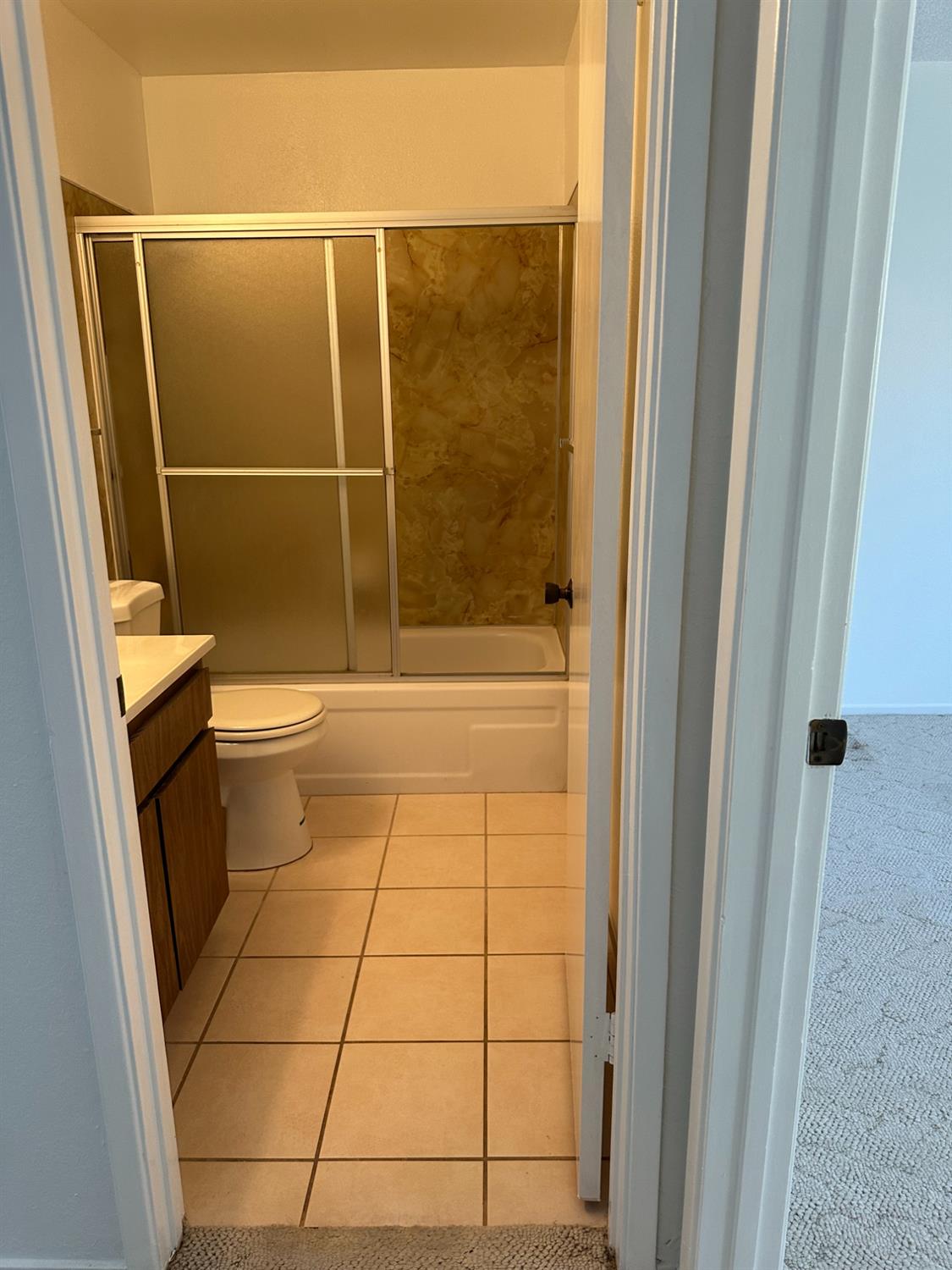 317 W Sierra Ave #117, Fresno, CA 93704