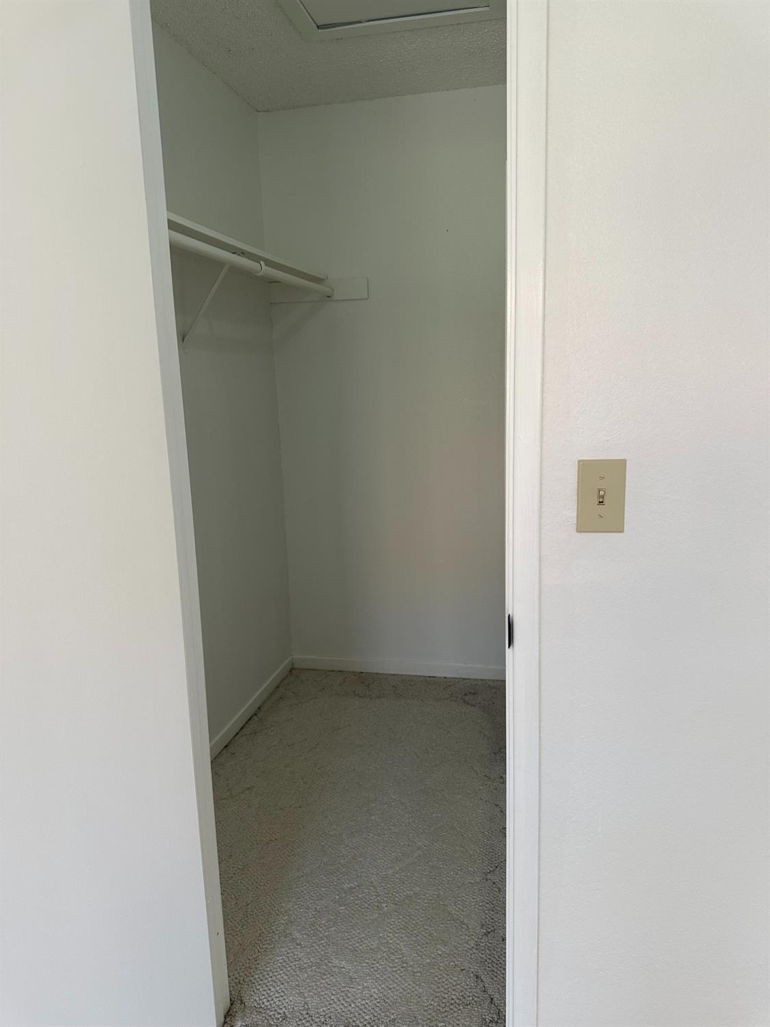 317 W Sierra Ave #117, Fresno, CA 93704