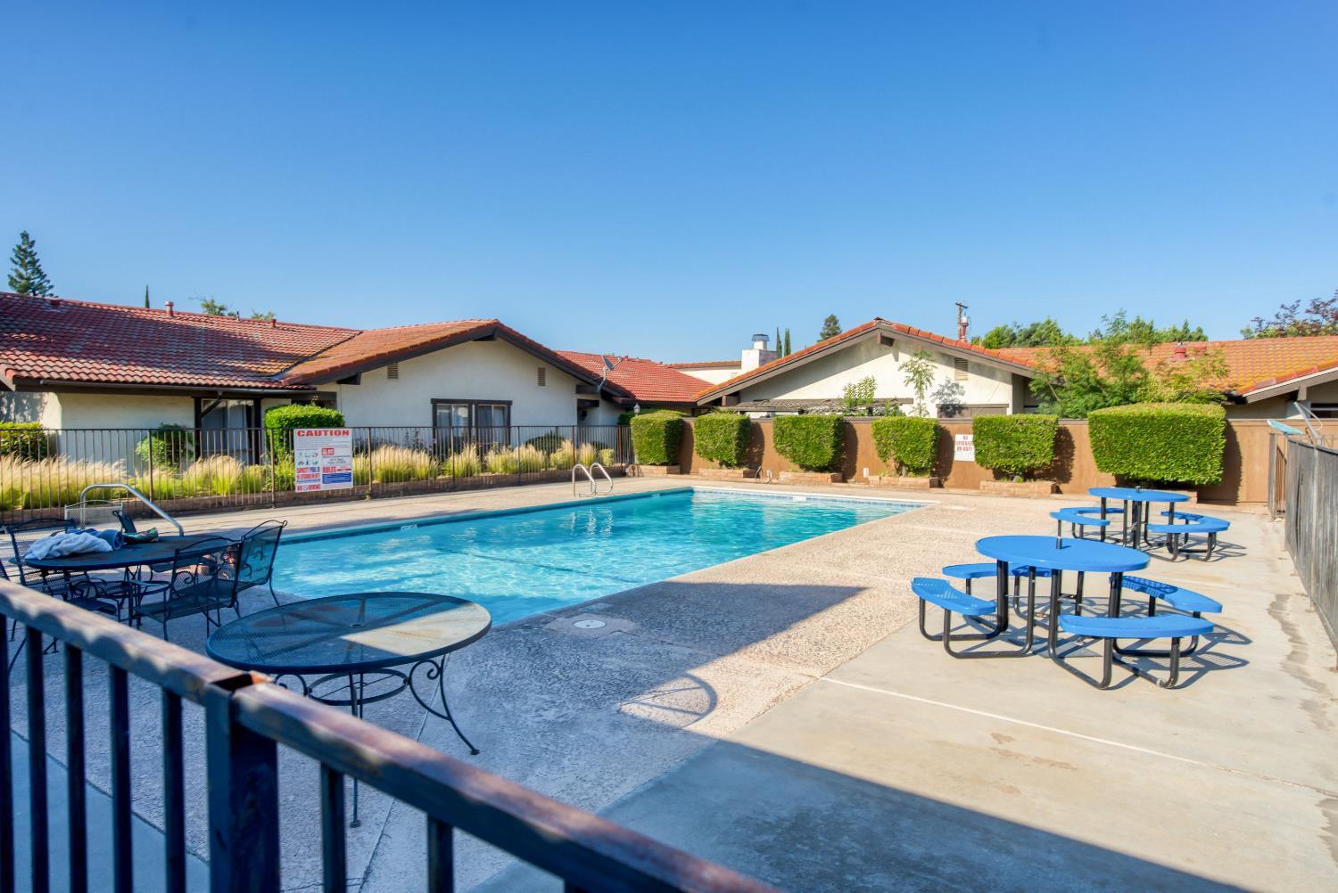 317 W Sierra Ave #117, Fresno, CA 93704