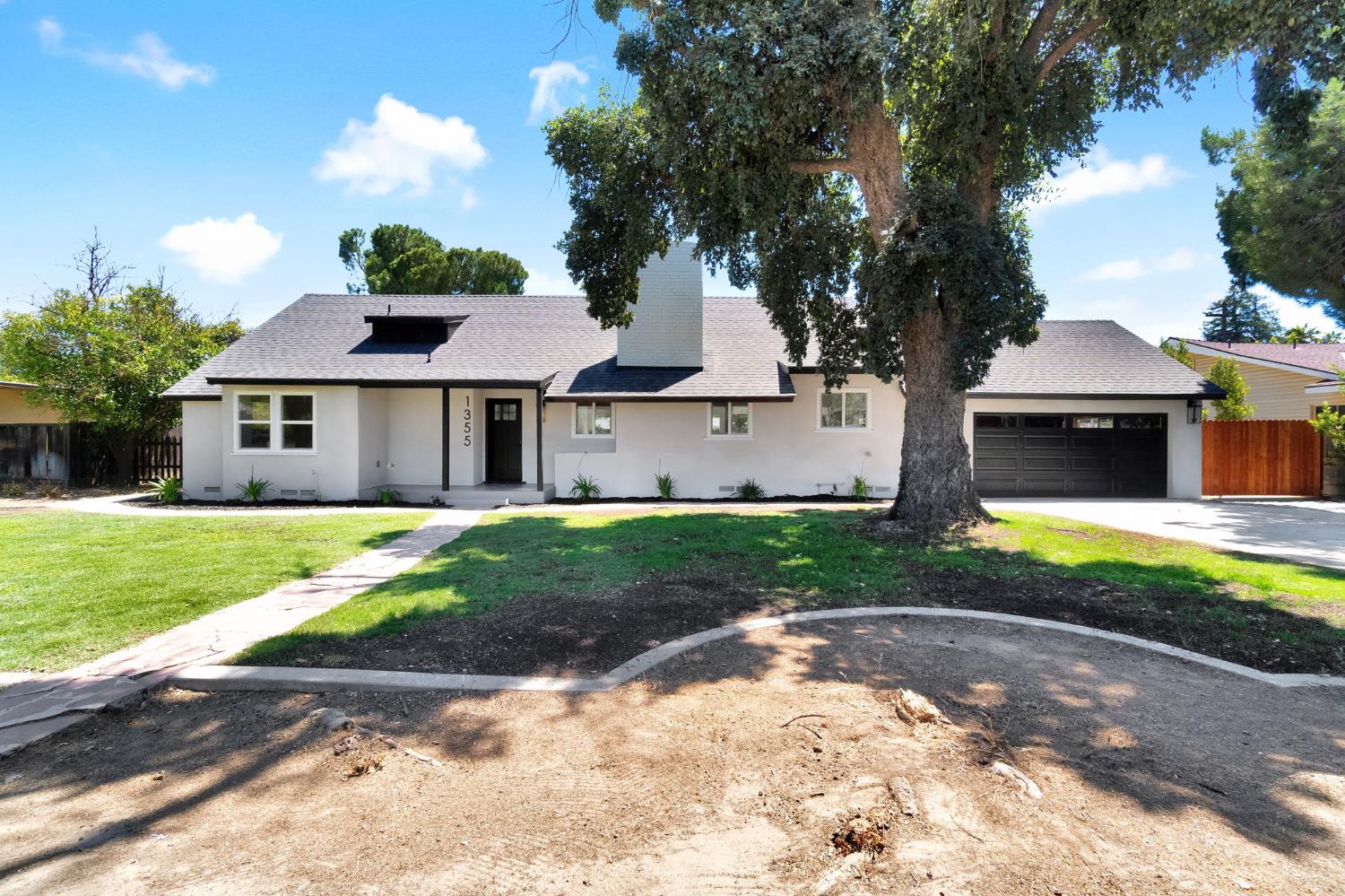 1355 W Barstow, Fresno, CA 93711
