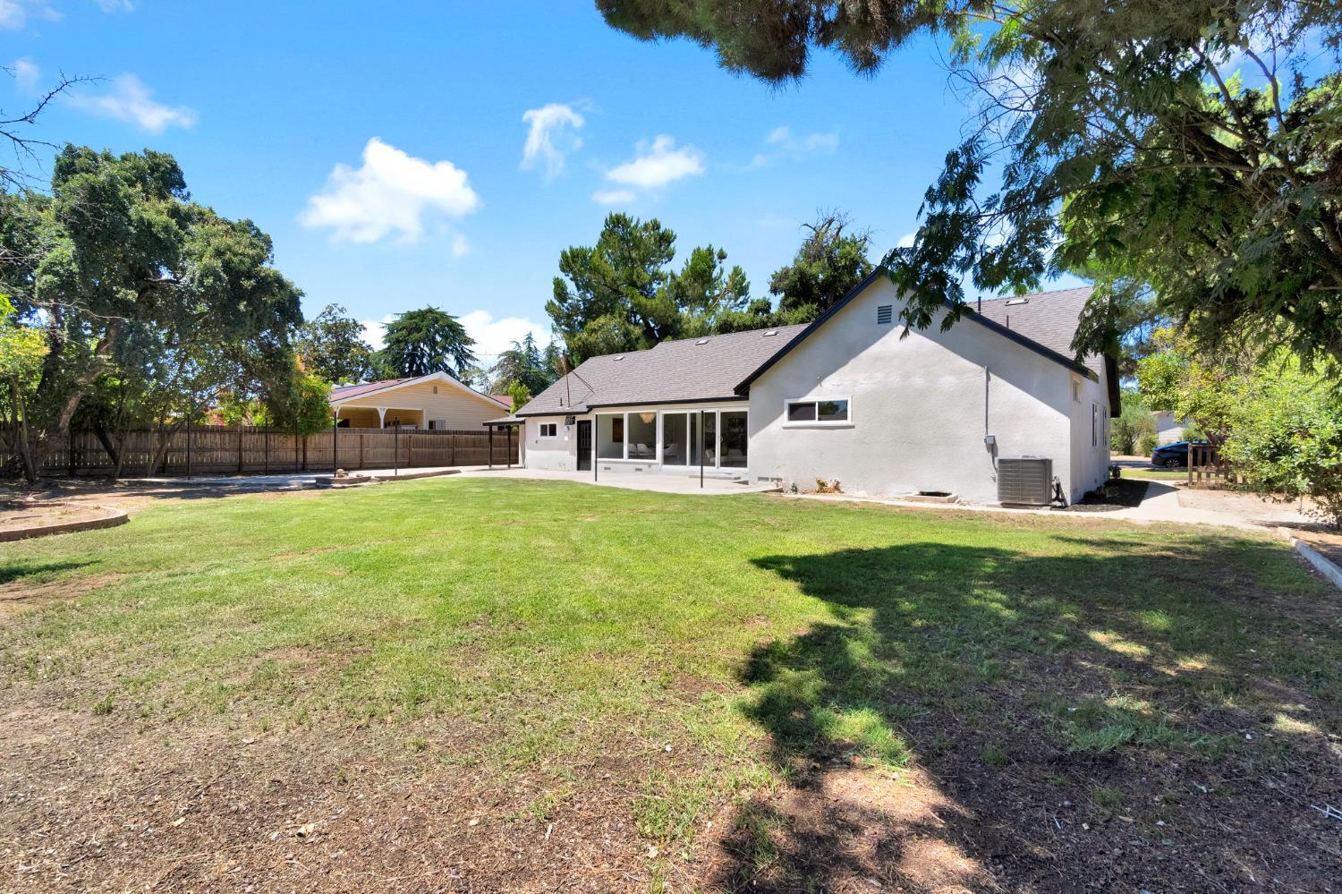 1355 W Barstow, Fresno, CA 93711