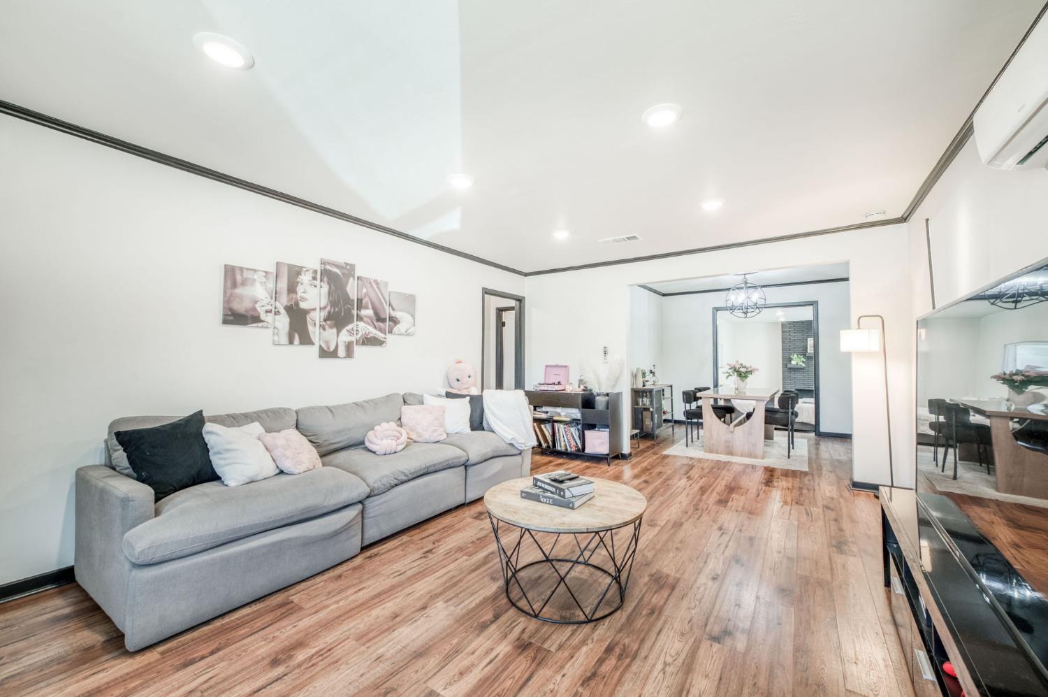 1337 E Princeton Ave, Fresno, CA 93704