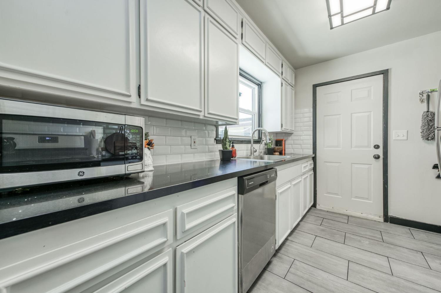 1337 E Princeton Ave, Fresno, CA 93704