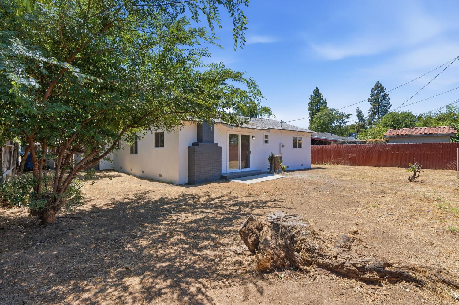 4619 E Dwight Way, Fresno, CA 93702