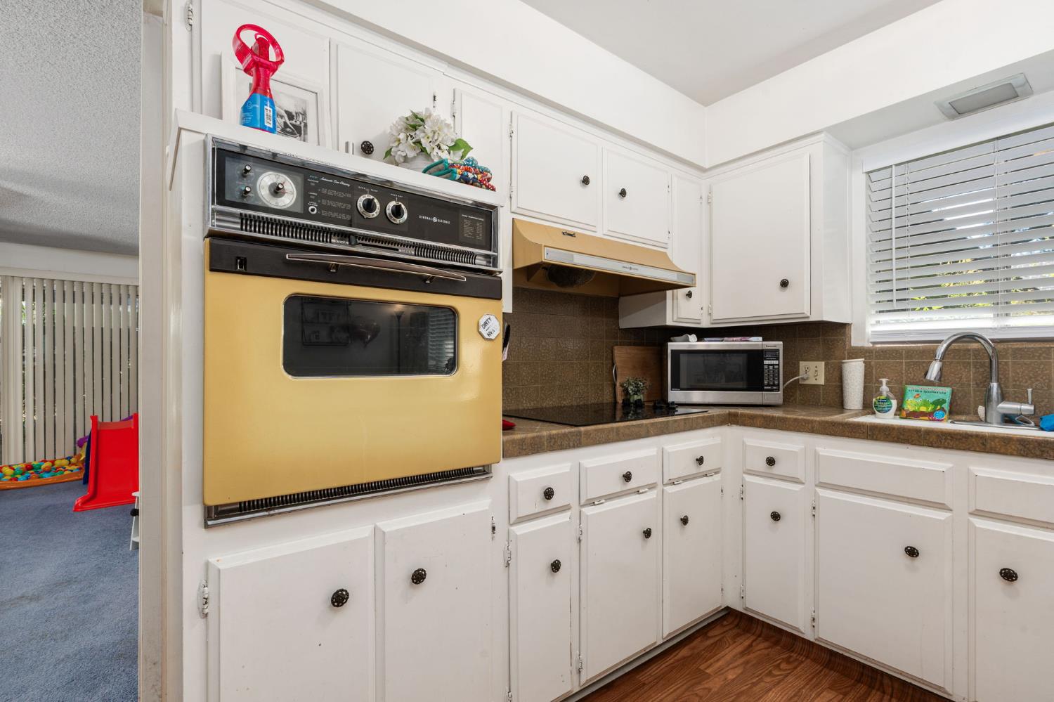 6451 N Wishon Ave, Fresno, CA 93704