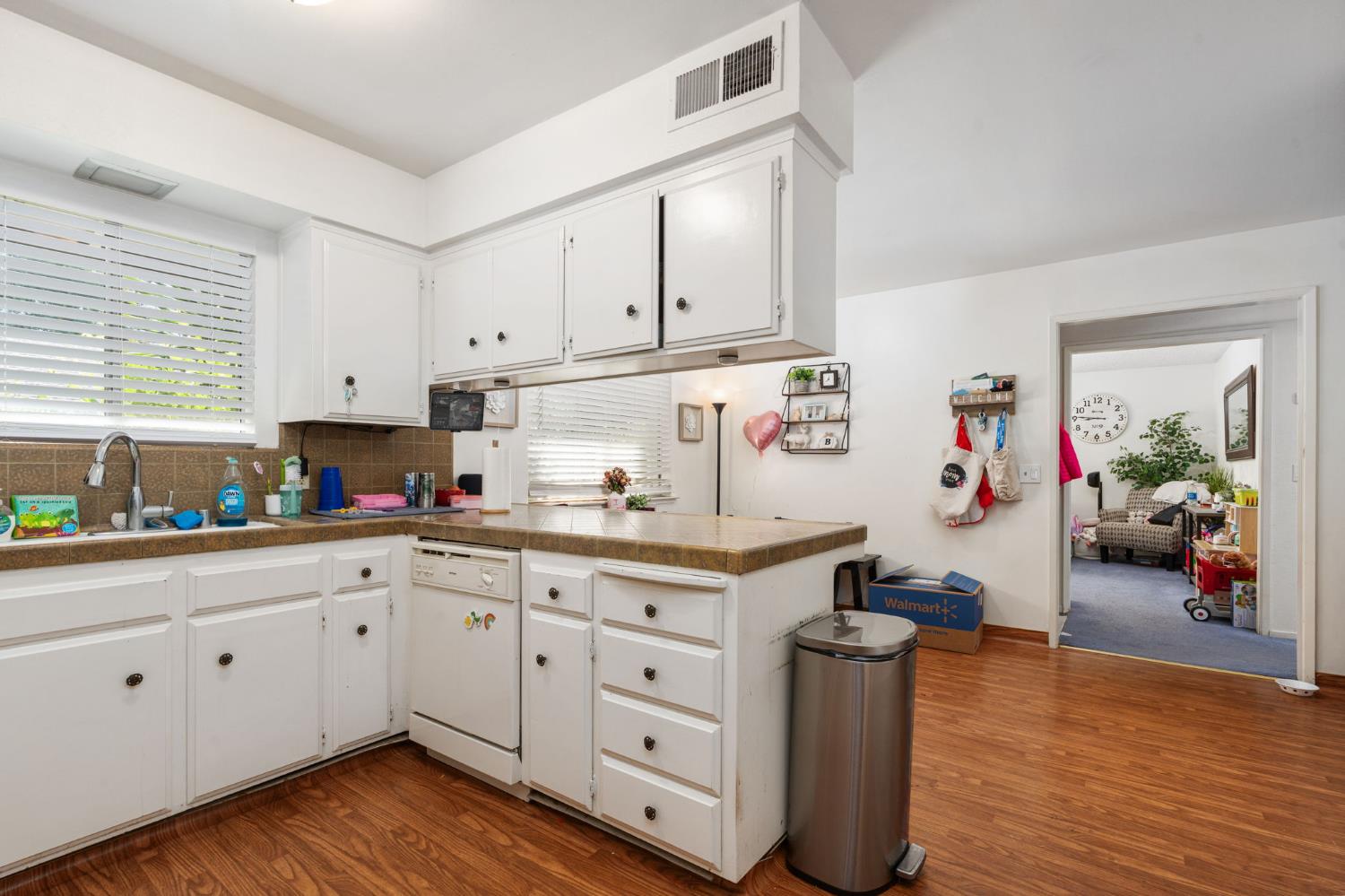 6451 N Wishon Ave, Fresno, CA 93704
