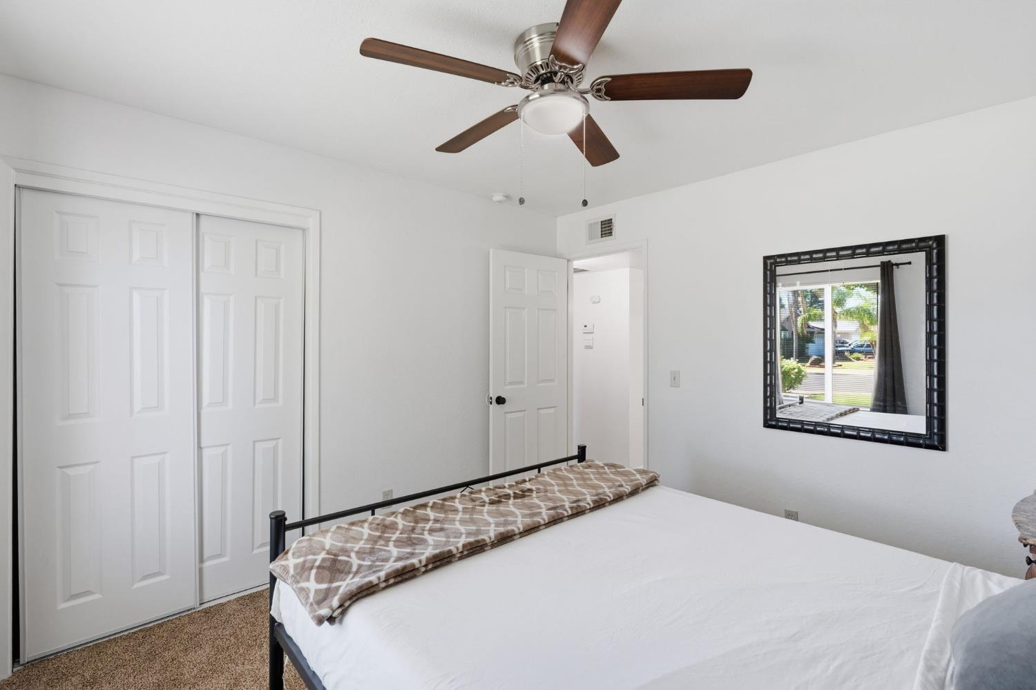 1793 Norwich Ave, Clovis, CA 93611