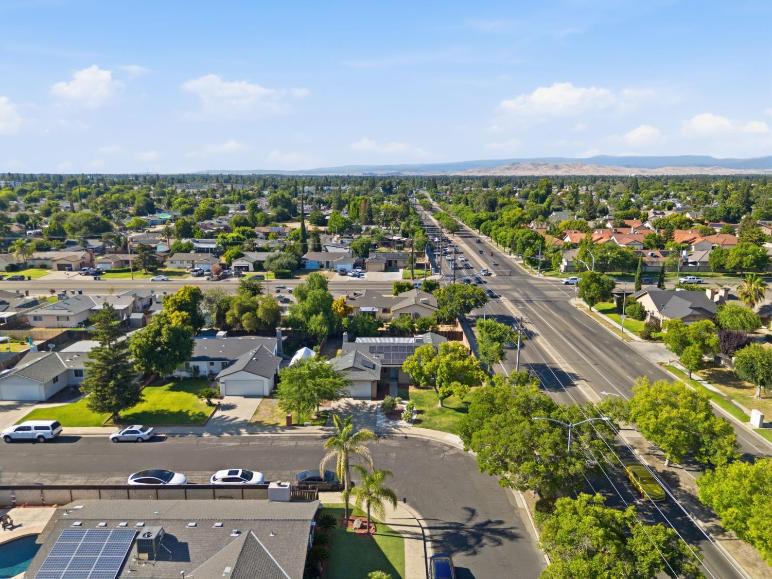 1793 Norwich Ave, Clovis, CA 93611