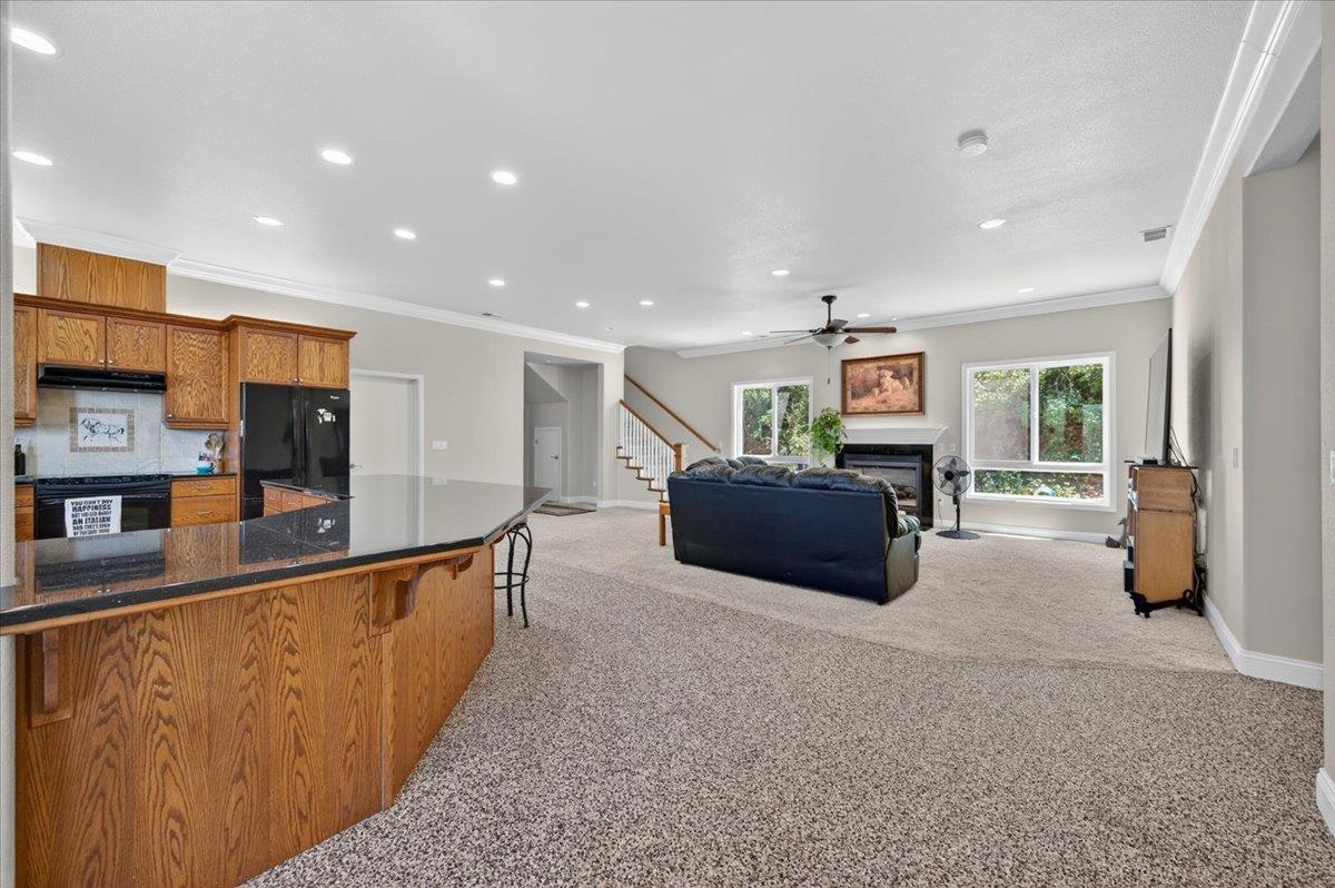 28945 Bonneyview Rd, Tollhouse, CA 93667