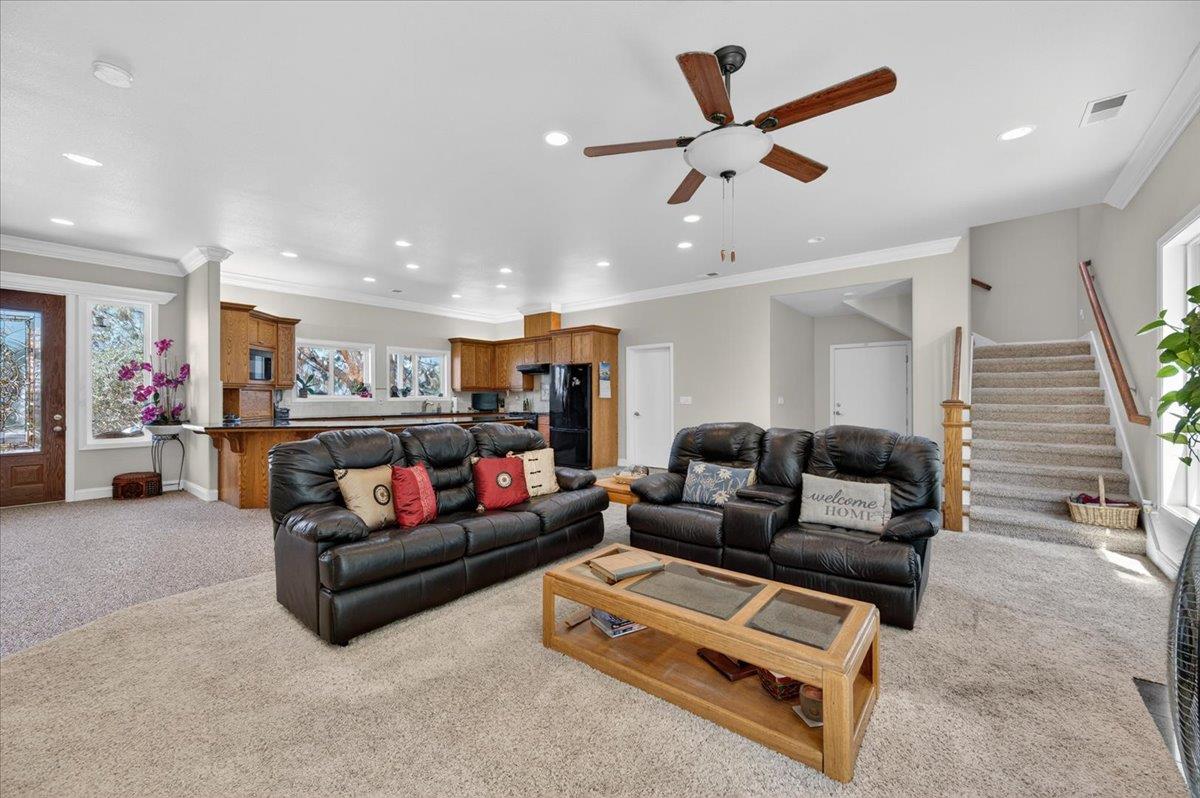 28945 Bonneyview Rd, Tollhouse, CA 93667