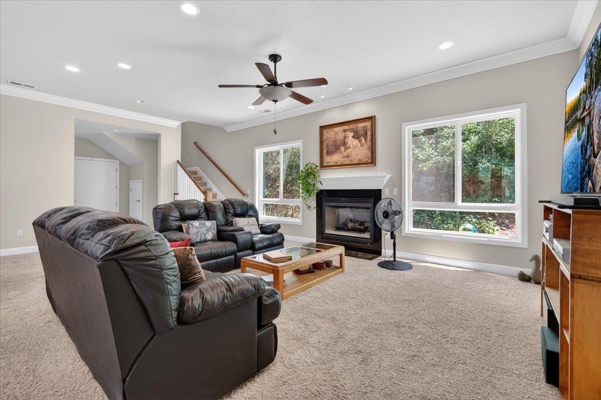 28945 Bonneyview Rd, Tollhouse, CA 93667