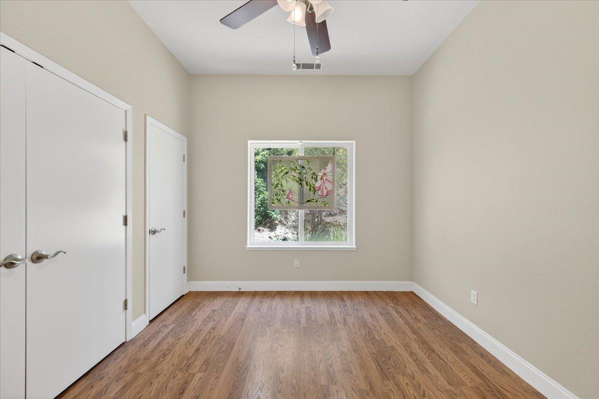 28945 Bonneyview Rd, Tollhouse, CA 93667