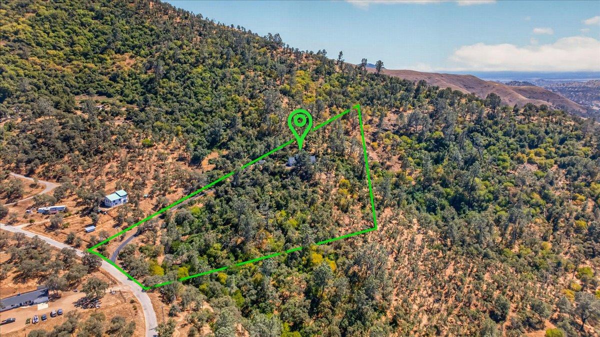 28945 Bonneyview Rd, Tollhouse, CA 93667