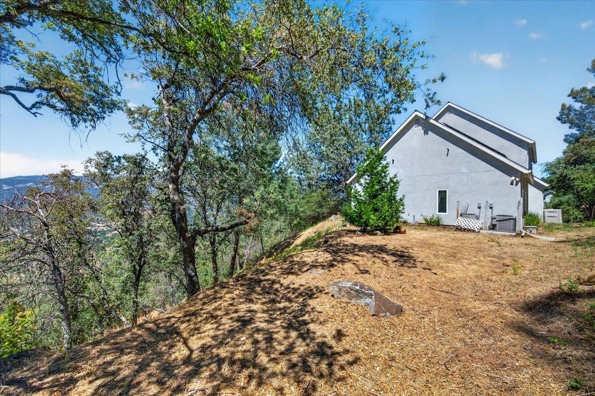 28945 Bonneyview Rd, Tollhouse, CA 93667