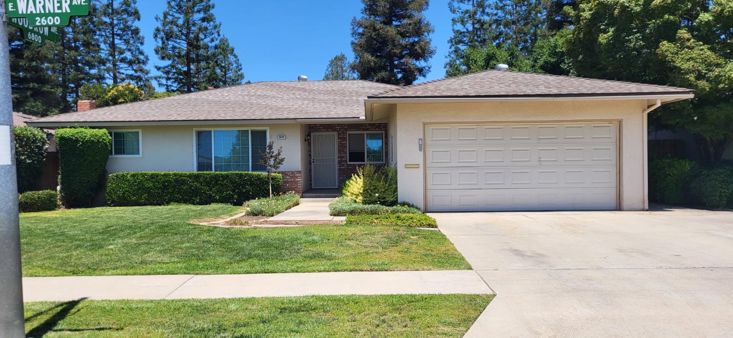 2638 E Warner, Fresno, CA 93710