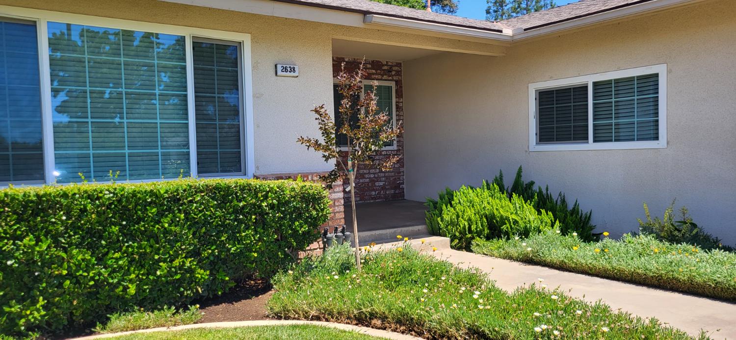 2638 E Warner, Fresno, CA 93710