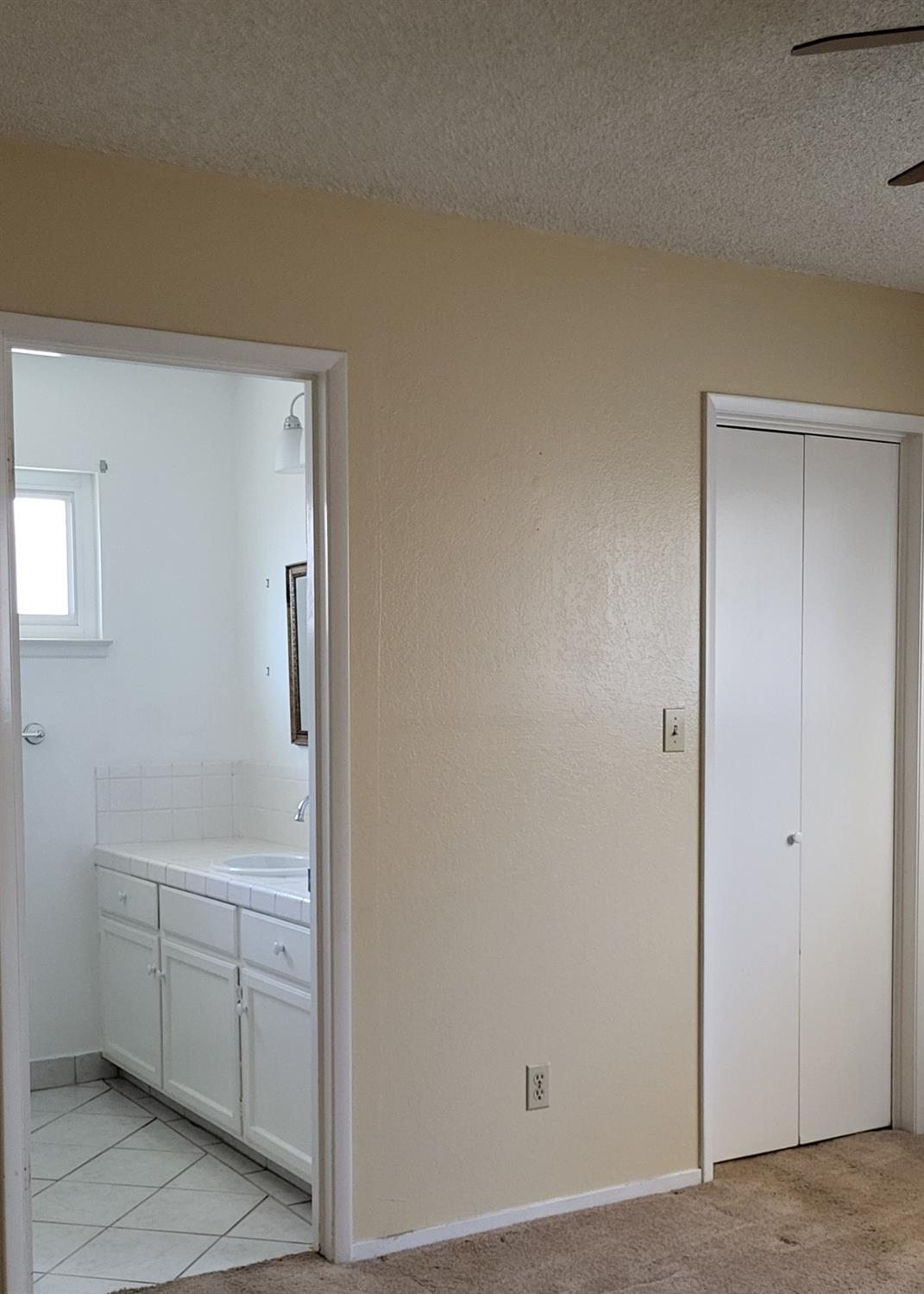 2638 E Warner, Fresno, CA 93710