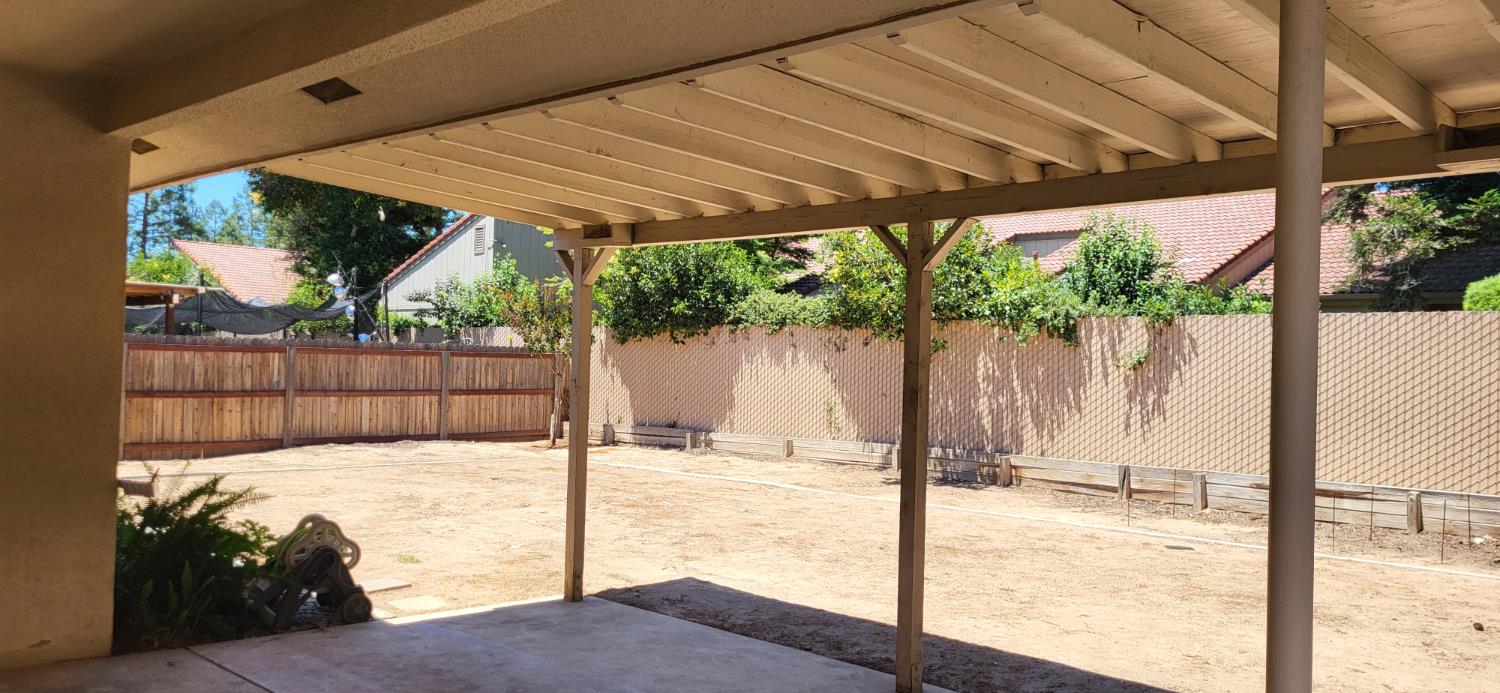 2638 E Warner, Fresno, CA 93710
