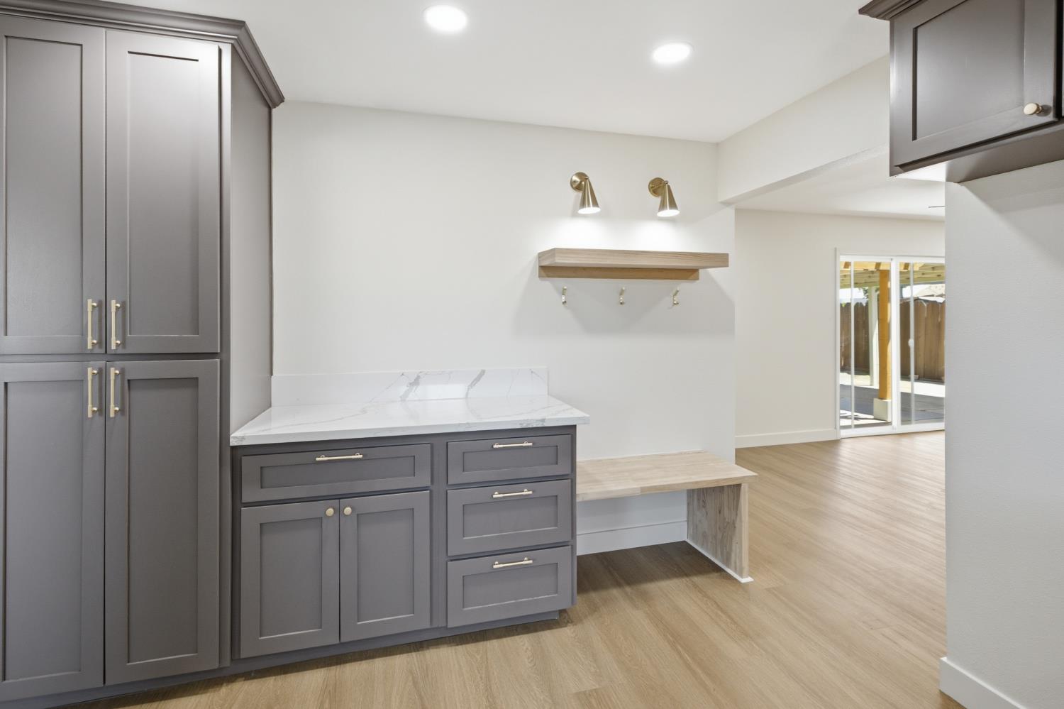 641 Kern St, Kingsburg, CA 93631