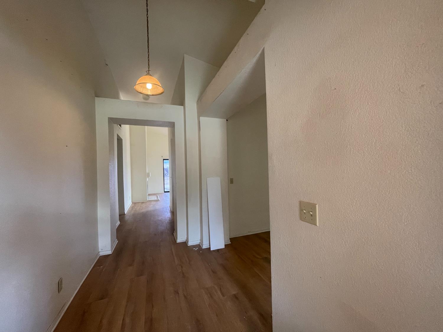 438 Buckeye Springs St, Coalinga, CA 93210