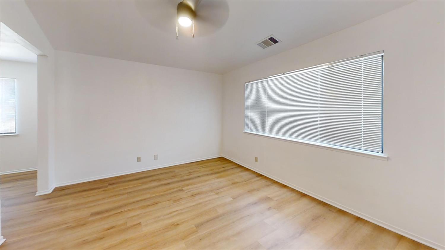 438 Buckeye Springs St, Coalinga, CA 93210
