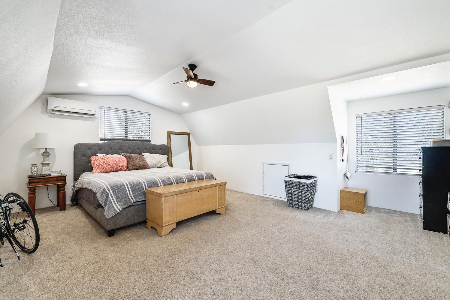 29696 Auberry Rd, Prather, CA 93651