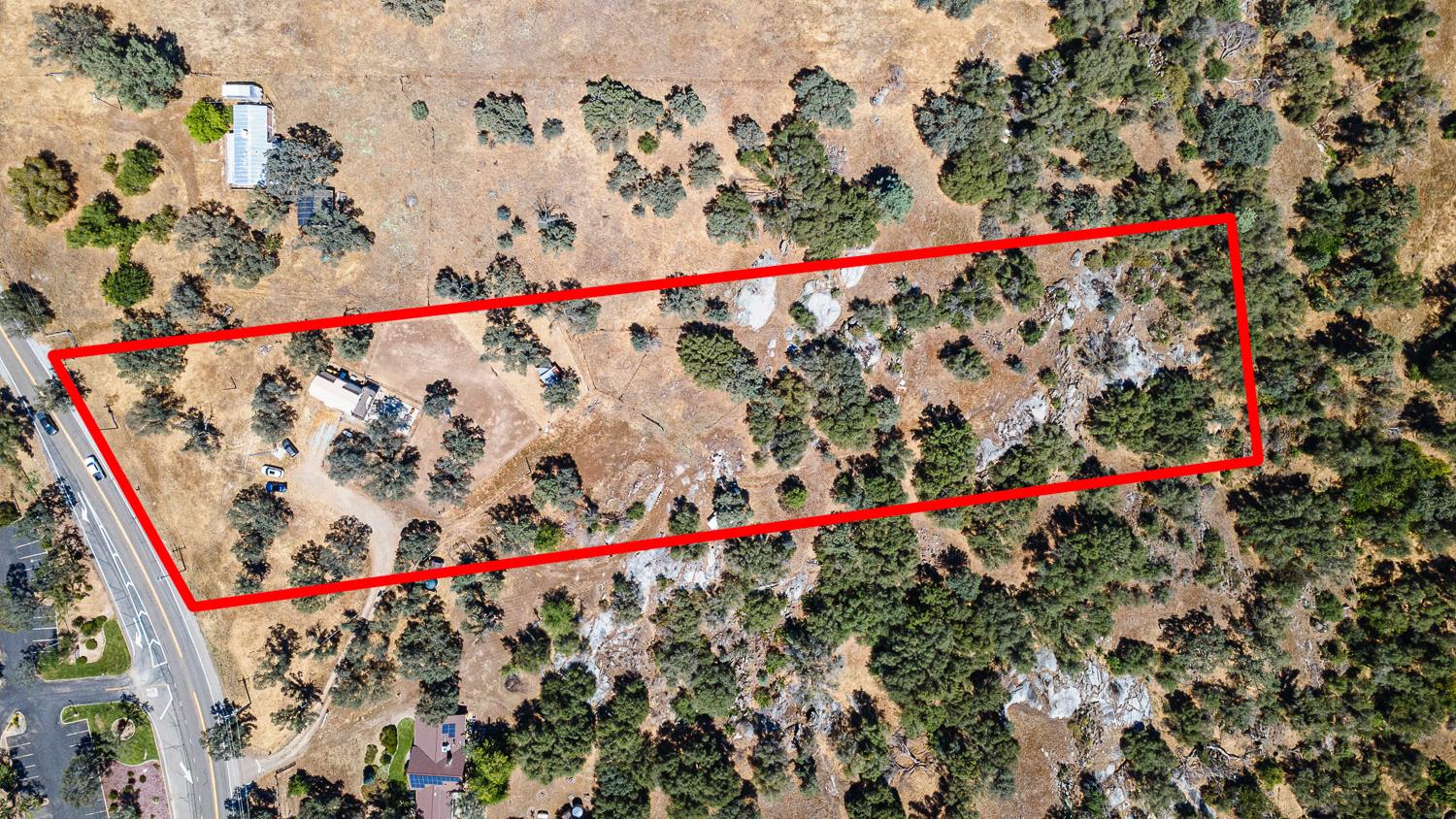 29696 Auberry Rd, Prather, CA 93651