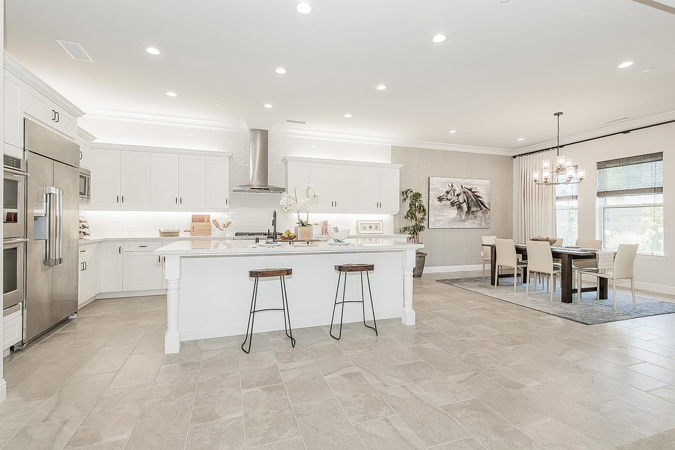 11609 N Sandy Par Dr, Fresno, CA 93730