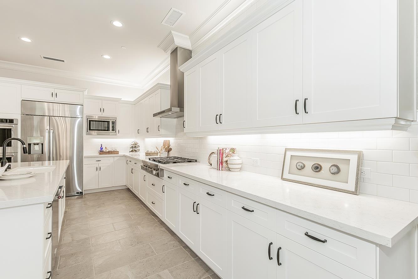 11609 N Sandy Par Dr, Fresno, CA 93730