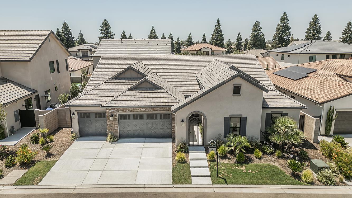 11609 N Sandy Par Dr, Fresno, CA 93730