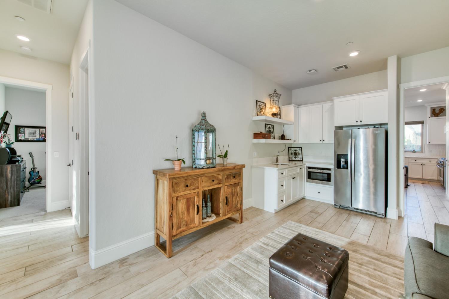 2308 E Mazie Ave, Fresno, CA 93730
