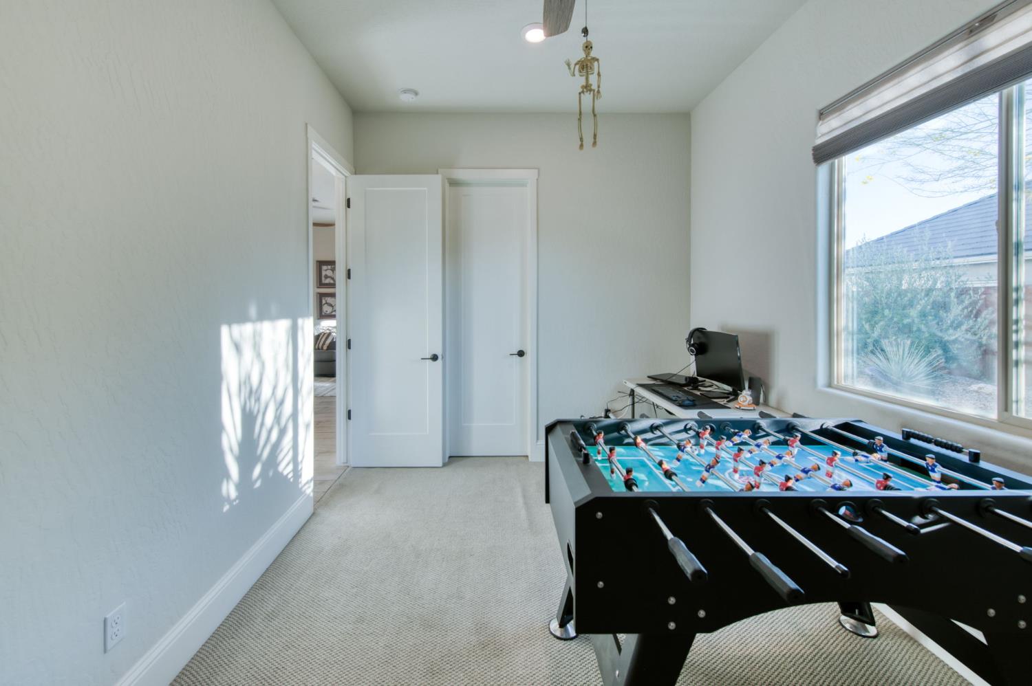 2308 E Mazie Ave, Fresno, CA 93730