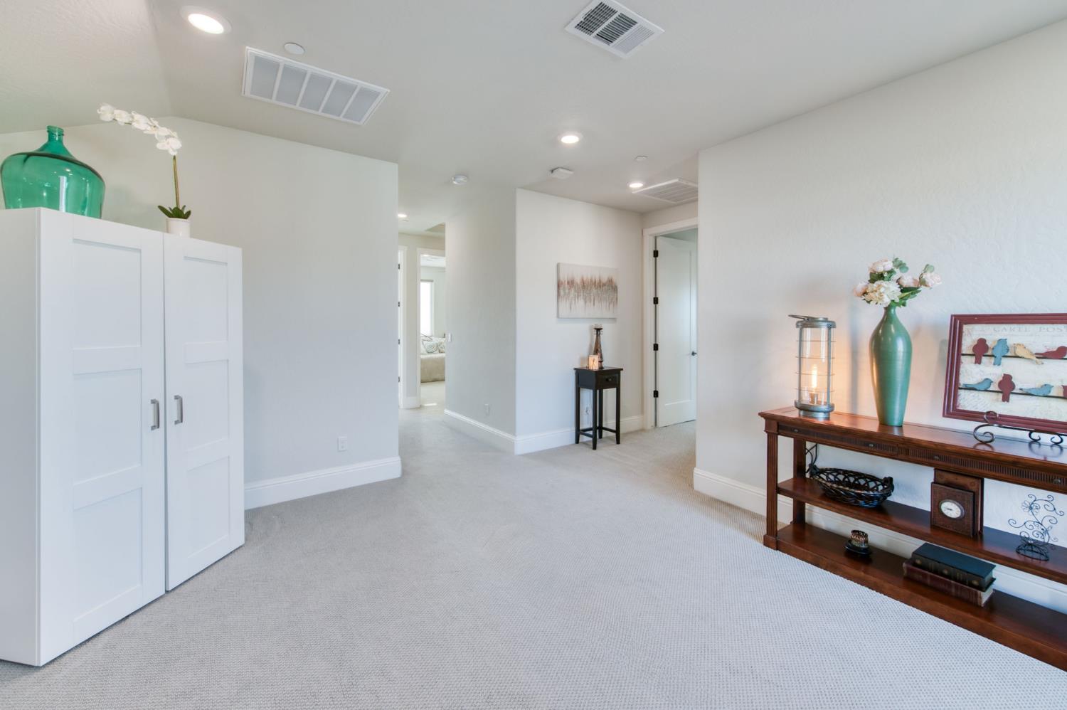 2308 E Mazie Ave, Fresno, CA 93730
