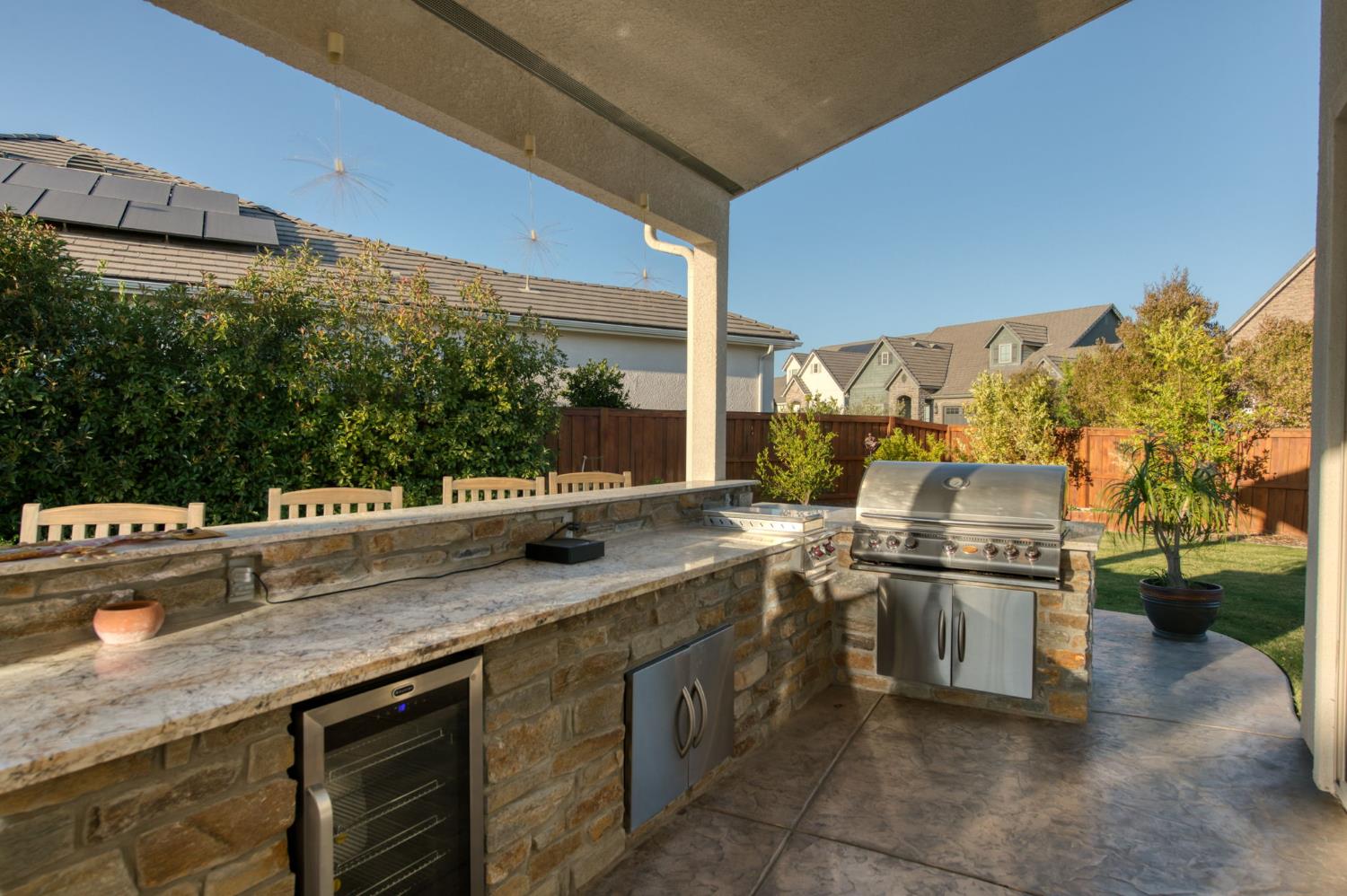 2308 E Mazie Ave, Fresno, CA 93730