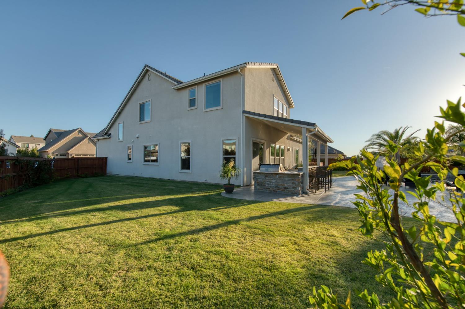 2308 E Mazie Ave, Fresno, CA 93730