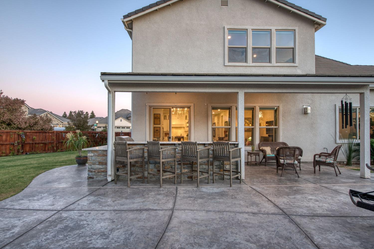 2308 E Mazie Ave, Fresno, CA 93730