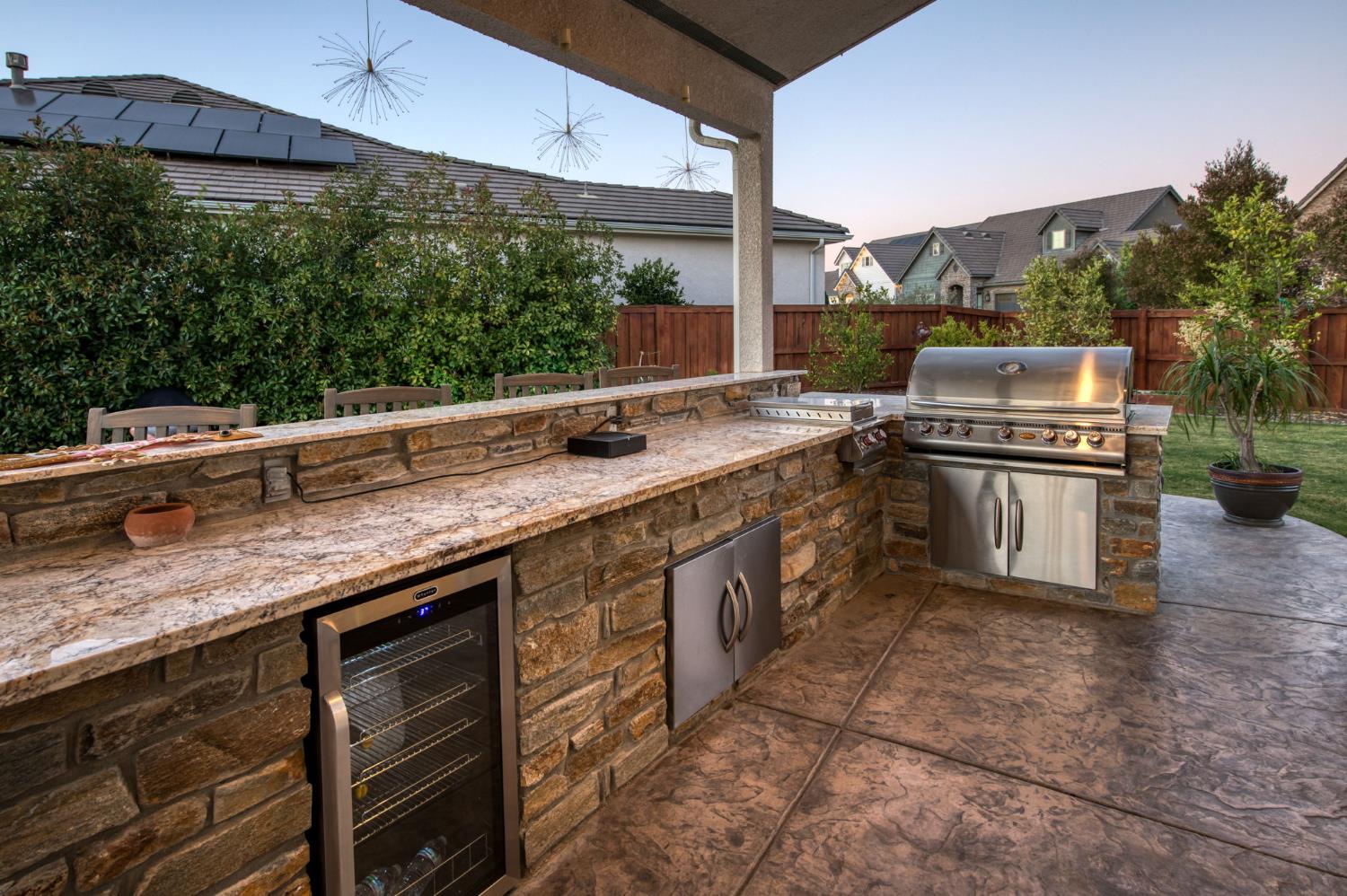 2308 E Mazie Ave, Fresno, CA 93730