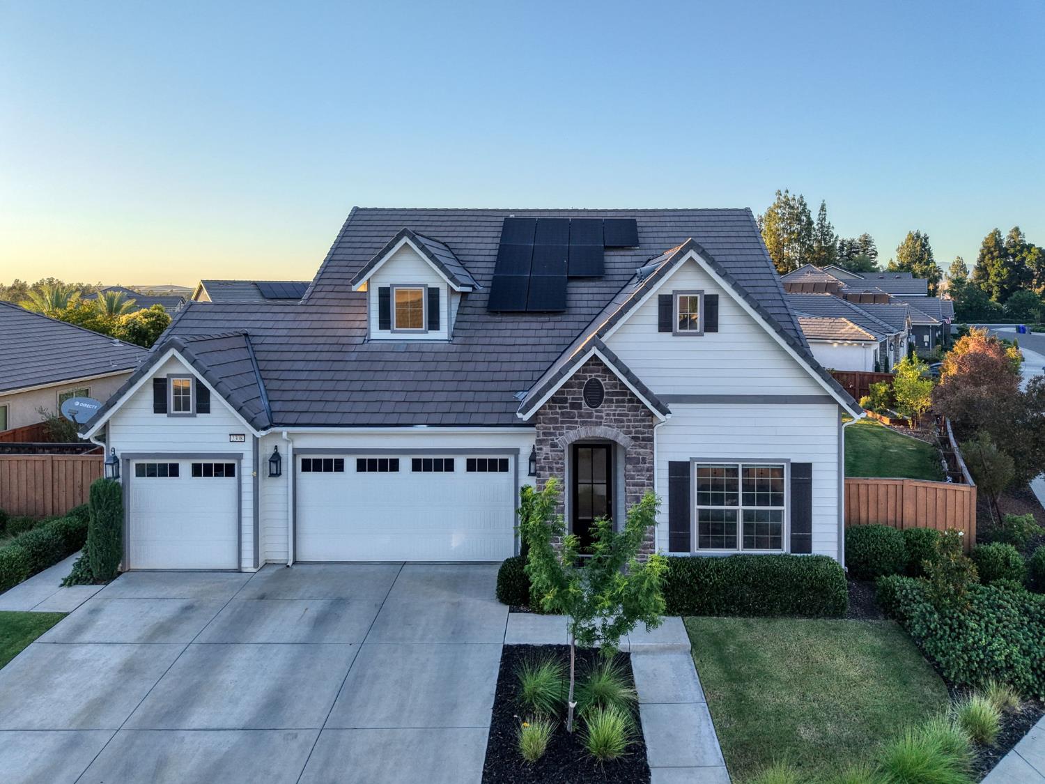 2308 E Mazie Ave, Fresno, CA 93730